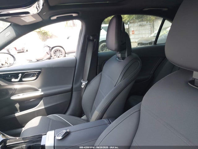 W1KAF4GB1SR266603 Mercedes-Benz m254