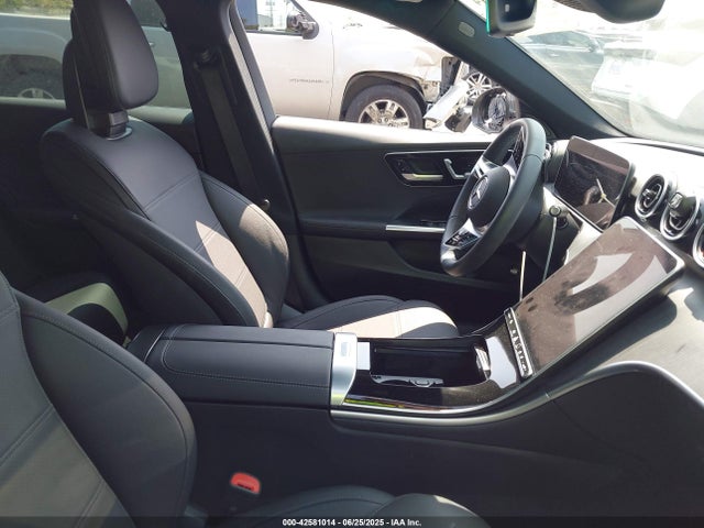 W1KAF4GB1SR266603 Mercedes-Benz m254