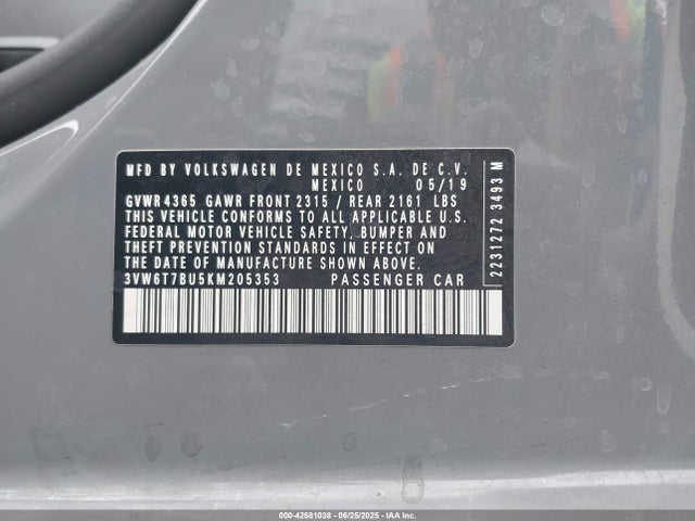 3VW6T7BU5KM205353 Volkswagen 2.0 tsi
