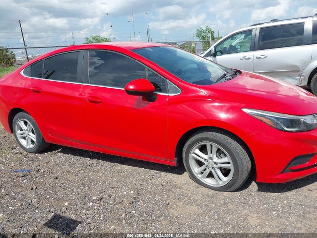 Chevrolet le2 -di: direct injection, vvt: variable valve timing, gen, alum 2018 1G1BE5SM2J7165735 Image 13