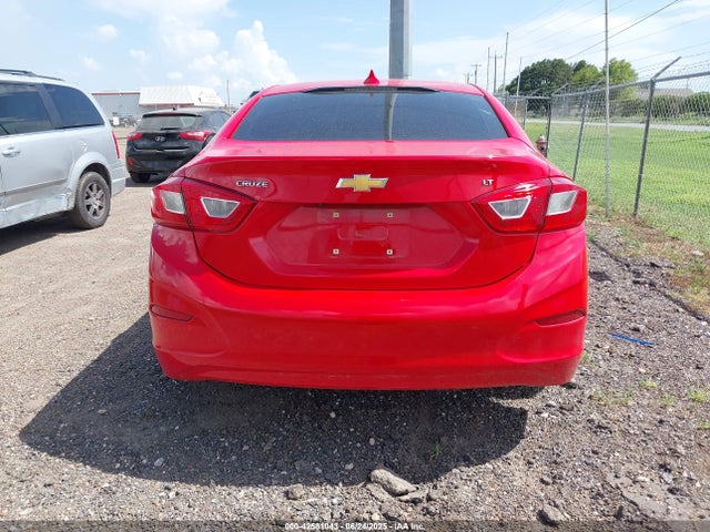 Chevrolet le2 -di: direct injection, vvt: variable valve timing, gen, alum 2018 1G1BE5SM2J7165735 Image 16