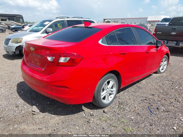 Chevrolet le2 -di: direct injection, vvt: variable valve timing, gen, alum 2018 1G1BE5SM2J7165735 Image 4