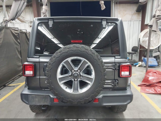 1C4HJXEN8KW588369 Jeep 2019