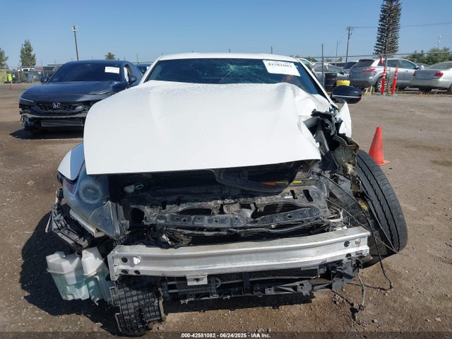 JN1AZ4EH2KM420213 Nissan 2019