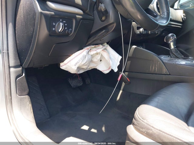 Audi 2.0 tfsi 2018 WAUAUGFF4J1067786 Image 19