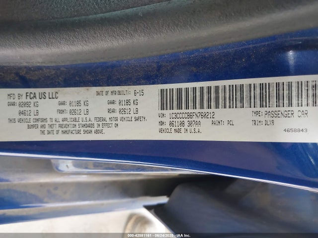 1C3CCCCB6FN760212 Chrysler 2015