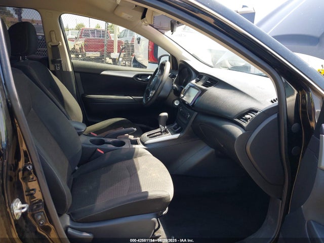3N1AB7AP2KY243811 Nissan 2019