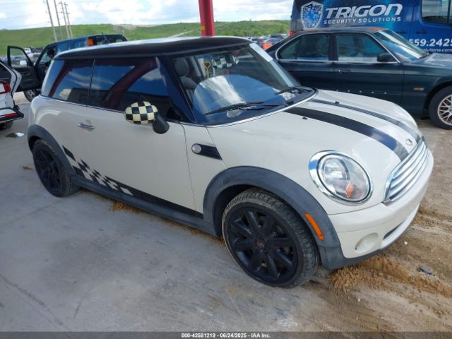 2007 MINI COOPER WMWMF33557TL67653 Photo 0