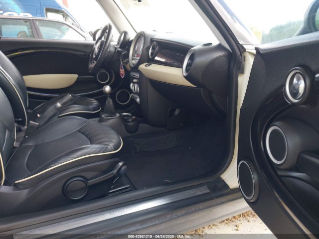 2007 MINI COOPER WMWMF33557TL67653 Photo 4