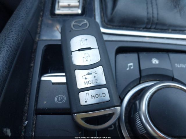 2017 MAZDA MAZDA6 JM1GL1V58H1152663 Photo 10