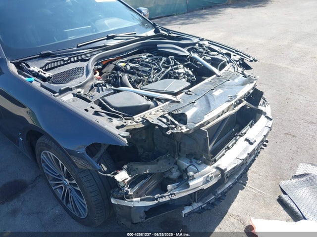 BMW 2018 2018 WBAJA9C5XJB249387 Image 17