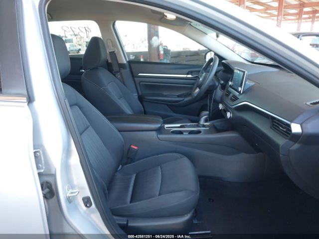 1N4BL4DV2NN409467 Nissan Altima