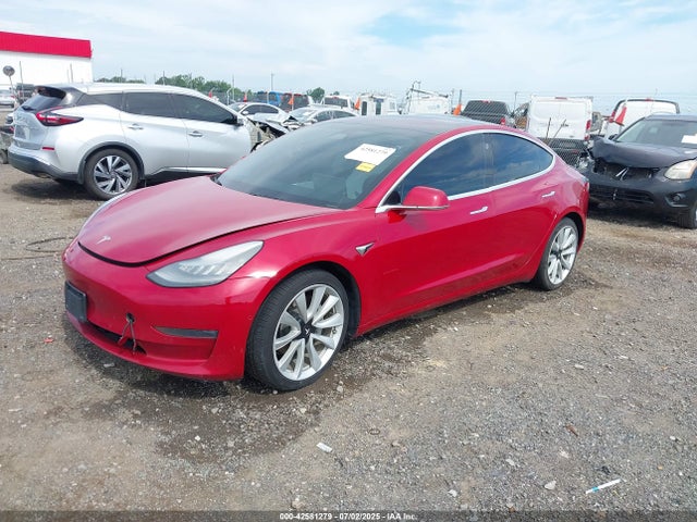 2018 TESLA MODEL 3 5YJ3E1EBXJF112063 Photo 1