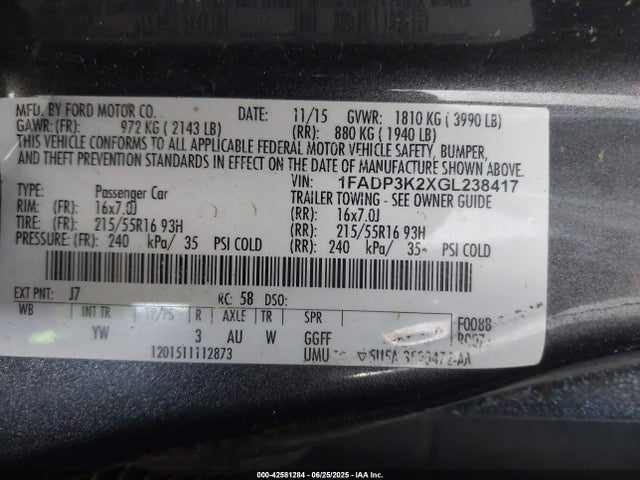 1FADP3K2XGL238417 Ford 2016