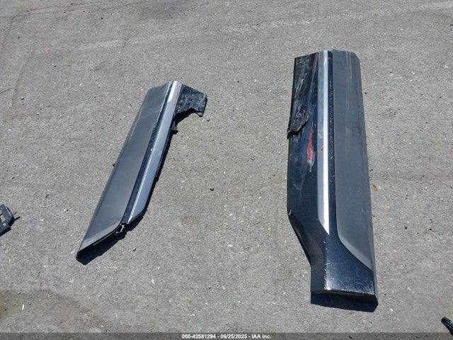 KNDADFS59R6038339 KIA 2024