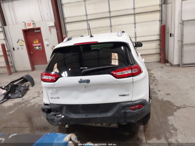 1C4PJMCS4HD218463 Jeep Cherokee
