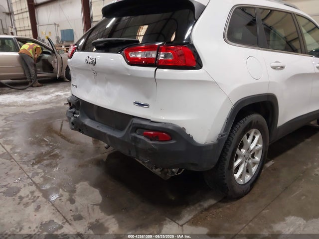 1C4PJMCS4HD218463 Jeep Cherokee