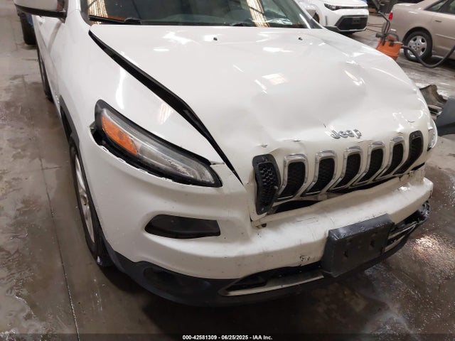 1C4PJMCS4HD218463 Jeep Cherokee