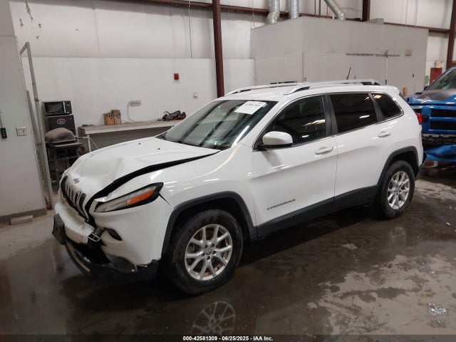 1C4PJMCS4HD218463 Jeep Cherokee