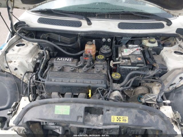 2004 MINI COOPER WMWRC334X4TJ56384 Photo 9