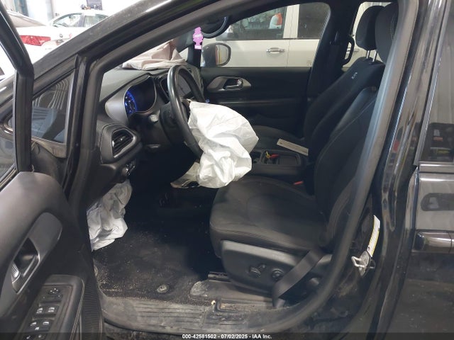 Chrysler Pacifica 2021 2C4RC1FG0MR589412 Image 5