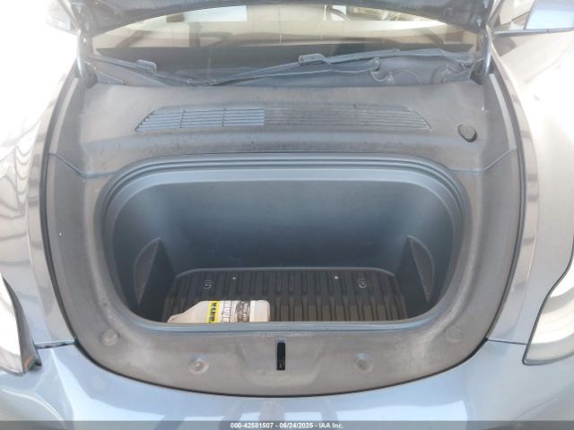 2020 TESLA MODEL Y 5YJYGDEF8LF020263 Photo 9
