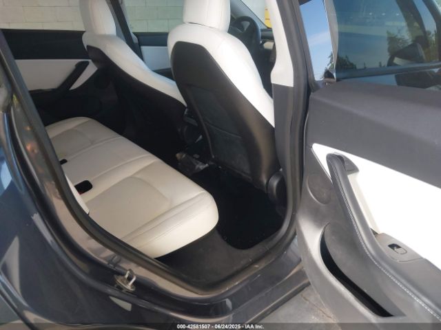 2020 TESLA MODEL Y 5YJYGDEF8LF020263 Photo 7