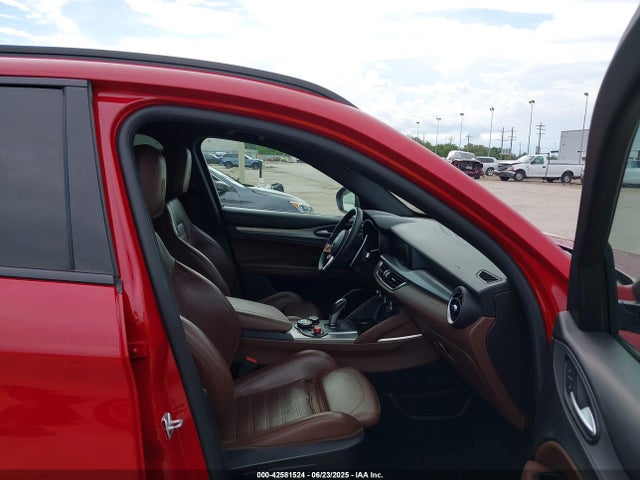ZASPAKBN5K7C42638 Alfa Romeo Stelvio