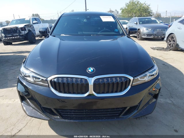 BMW 2023 2023 3MW69FF03P8D51962 Image 12