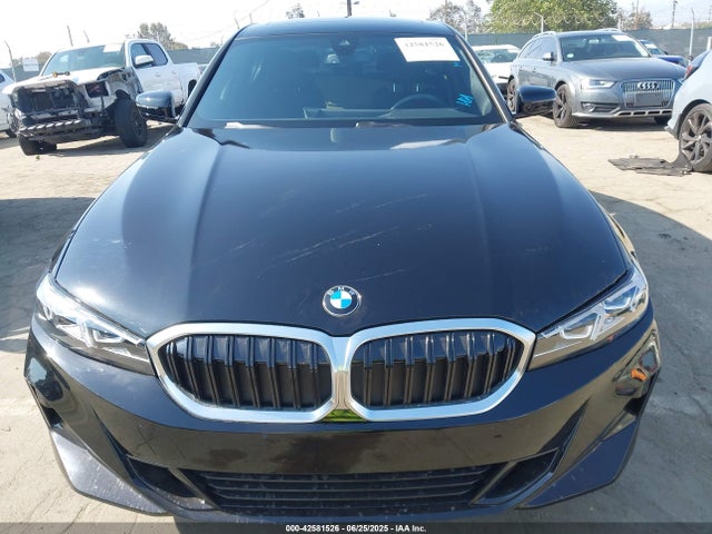 BMW 2023 2023 3MW69FF03P8D51962 Image 6