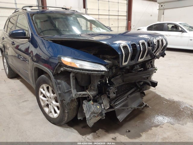 1C4PJMLB0JD612922 Jeep Cherokee
