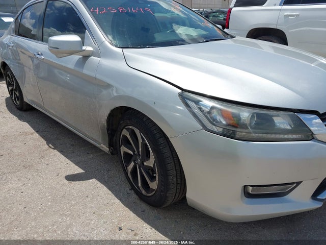 Honda k24w1 2015 1HGCR2F86FA071607 Image 17