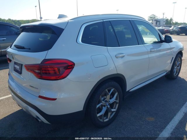 2020 BMW X3 5UXTY5C05L9B80592 Photo 3