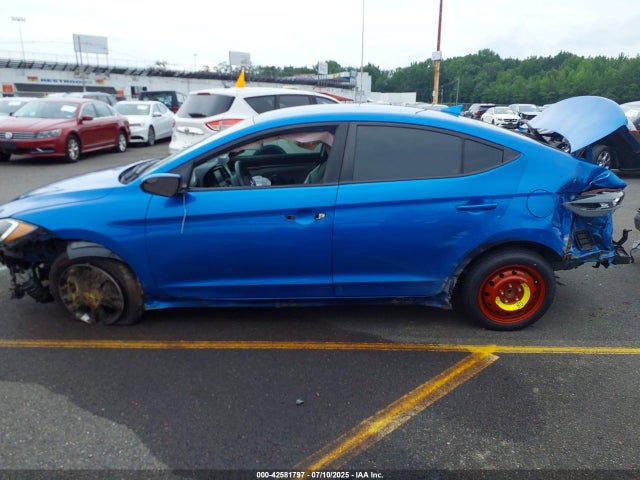 KMHD84LF0HU207649 Hyundai 2017