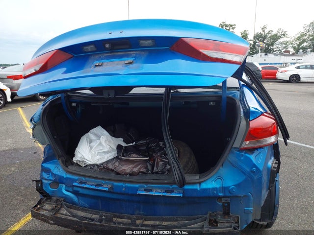 KMHD84LF0HU207649 Hyundai 2017
