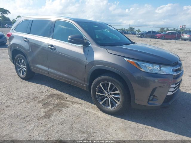 2017 TOYOTA HIGHLANDER 5TDKZRFH6HS205427