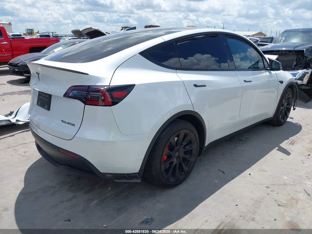 2023 TESLA MODEL Y 7SAYGAEE6PF969390 Photo 3