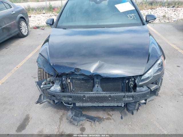 WVWWF7AU4JW237852 Volkswagen 2018