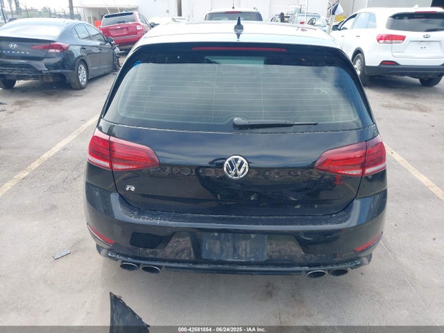 WVWWF7AU4JW237852 Volkswagen 2018