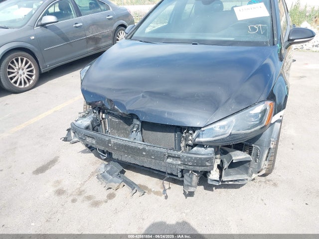 WVWWF7AU4JW237852 Volkswagen 2018
