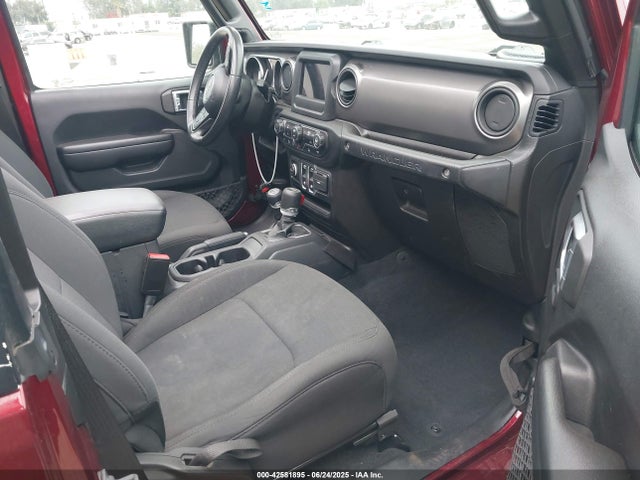 1C4GJXAN7MW752845 Jeep 2021