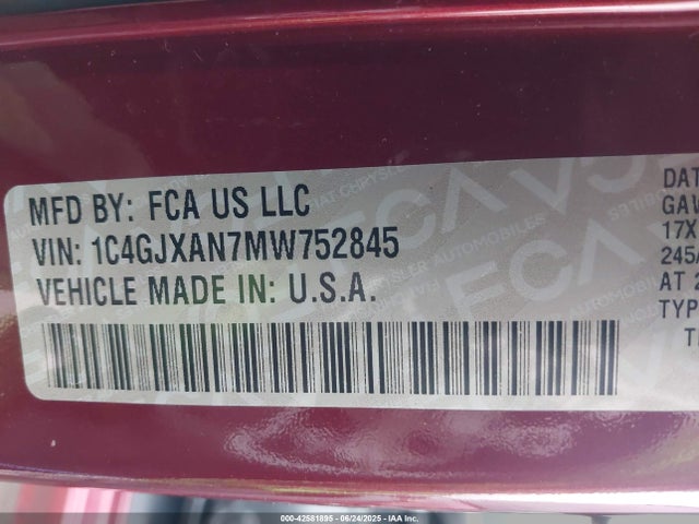 1C4GJXAN7MW752845 Jeep 2021