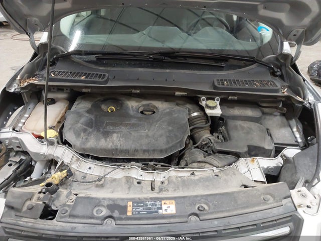1FMCU9G9XFUC82655 Ford 2015