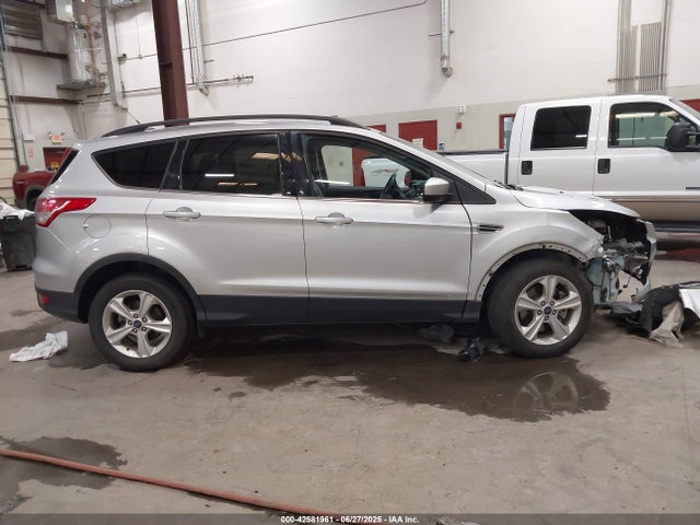 1FMCU9G9XFUC82655 Ford 2015