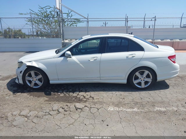 Aukcja sprzedaży 2010 Mercedes-benz C 300 Luxury/sport, vin: WDDGF5EB7AF370726, numer aukcji: 42582093