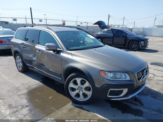 2011 VOLVO XC70 YV4902BZ4B1106282