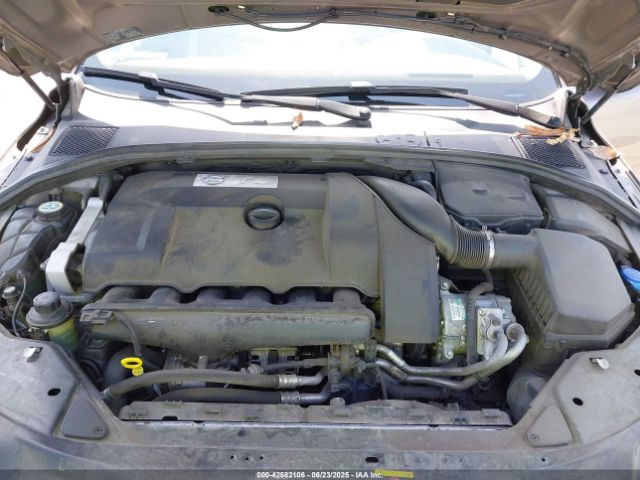 2011 VOLVO XC70 YV4902BZ4B1106282 Photo 9
