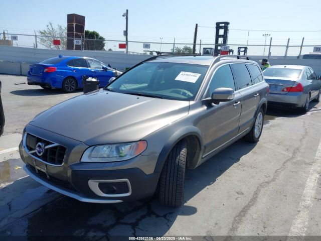 2011 VOLVO XC70 YV4902BZ4B1106282 Photo 1