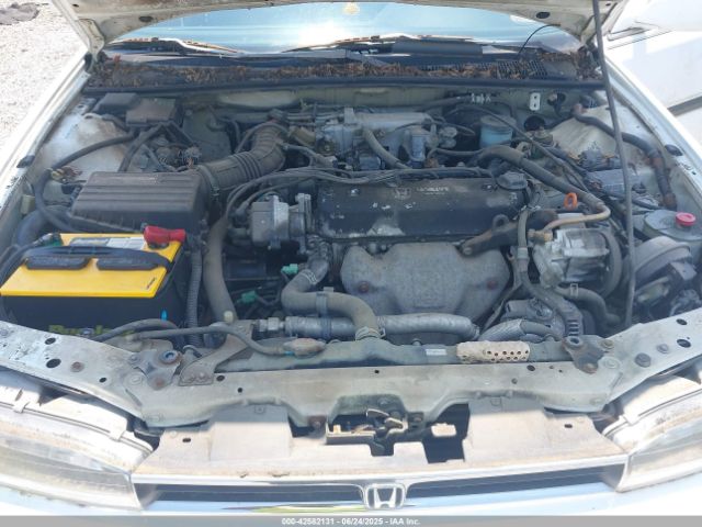1993 HONDA ACCORD JHMCB7653PC002464 Photo 9