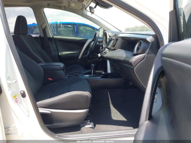 2017 TOYOTA RAV4 JTMWFREV9HJ703359 Photo 4